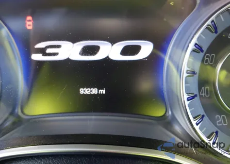 2018 Chrysler 300 Touring z USA, uszkodzony, nr VIN 2C3CCAAG8JH254885